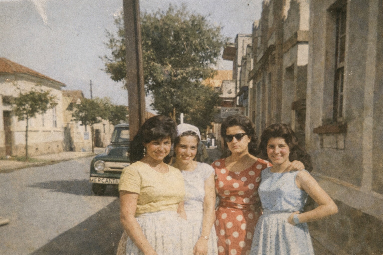 COLEGIAIS-AMIGAS
